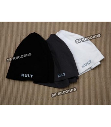 Czapka KULT jesień 2009 czarna